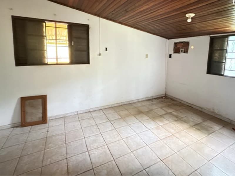 Foto 5 de 9: Casa em leilão em Poconé - MT — Casa - Poconé - MT