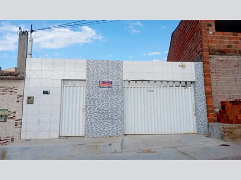 Foto 3 de 8: Casa em leilão em Afogados Da Ingazeira - PE, bairro Sobreira — Casa - Afogados da Ingazeira - PE
