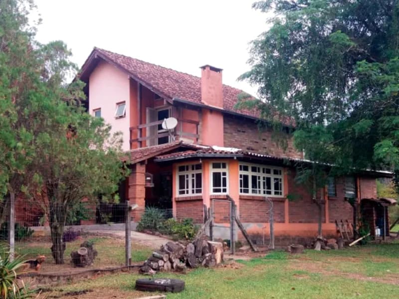 Casa em leilão em Novo Hamburgo - RS, bairro Lomba Grande — Casa - Novo Hamburgo - RS