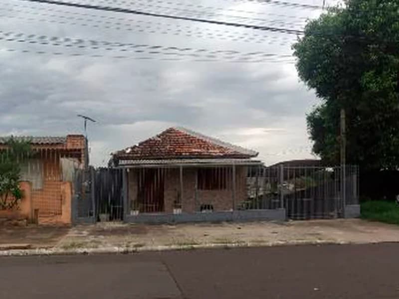Foto 1 de 3: Casa em leilão em Gravataí - RS, bairro Vila Bom Princípio — Casa - Gravataí - RS