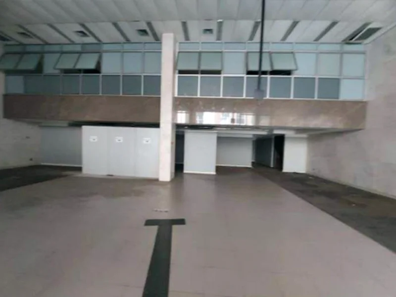 Foto 12 de 40: Comercial em leilão em Porto Alegre - RS, bairro Centro Historico — Prédio comercial - Porto Alegre - RS
