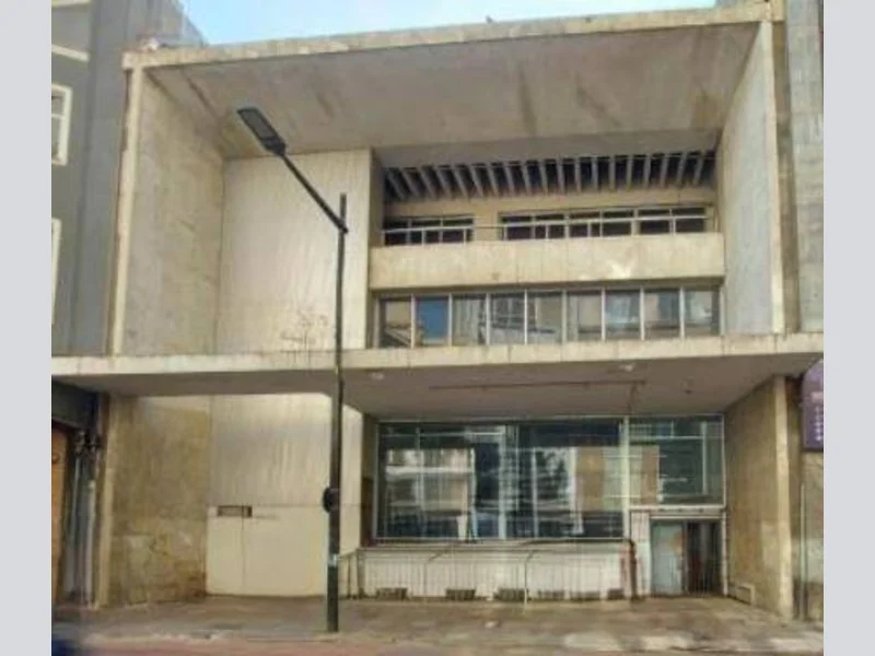 Foto 26 de 40: Comercial em leilão em Porto Alegre - RS, bairro Centro Historico — Prédio comercial - Porto Alegre - RS