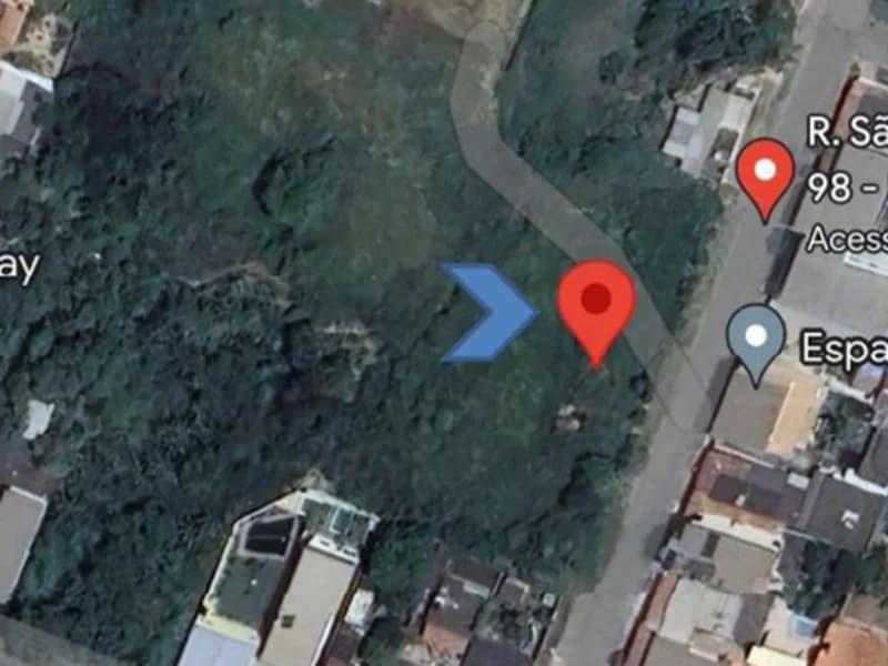 Terreno em leilão em Divinópolis - MG, bairro Maria Helena — Terreno - Divinópolis - MG