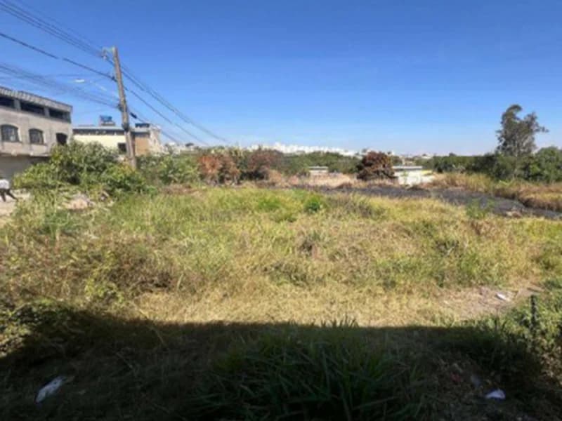 Foto 5 de 7: Terreno em leilão em Divinópolis - MG, bairro Maria Helena — Terreno - Divinópolis - MG