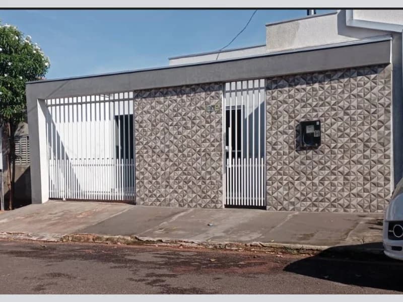 Foto 4 de 16: Casa em leilão em Arenápolis - MT, bairro Bela Vista — Casa - Arenápolis - MT