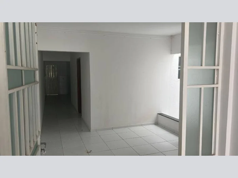 Foto 14 de 26: Casa em leilão em Patos - PB, bairro Monte Castelo — Casa - Patos - PB