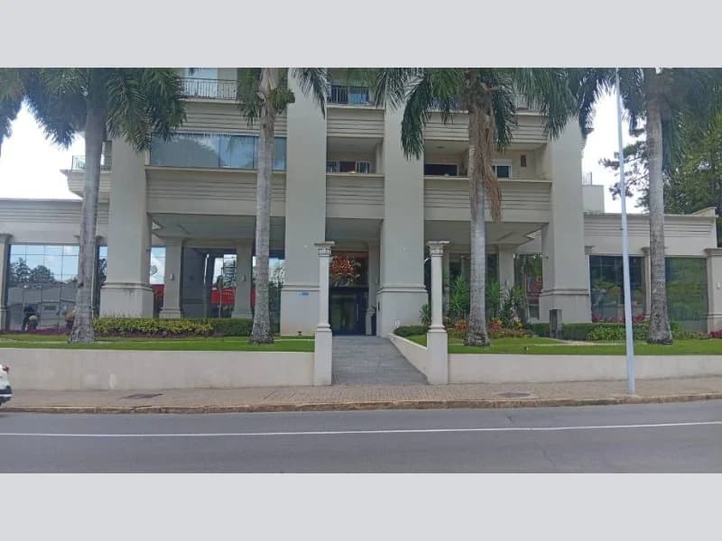 Foto 4 de 5: Comercial em leilão em Joinville - SC, bairro Centro — Loja - Joinville - SC