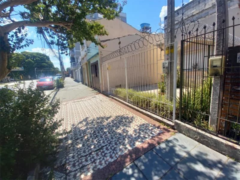 Foto 4 de 6: Casa em leilão em Pelotas - RS, bairro Centro — Casa - Pelotas - RS