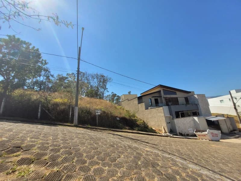 Foto 2 de 6: Terreno em leilão em Itajubá - MG, bairro Loteamento Jardim América — Terreno - Itajubá - MG