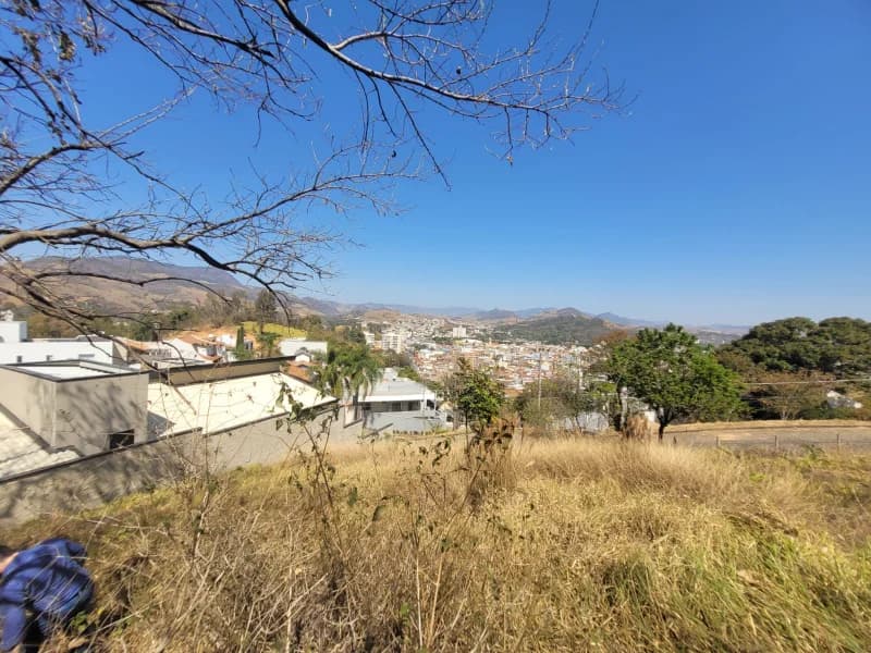 Foto 6 de 6: Terreno em leilão em Itajubá - MG, bairro Loteamento Jardim América — Terreno - Itajubá - MG