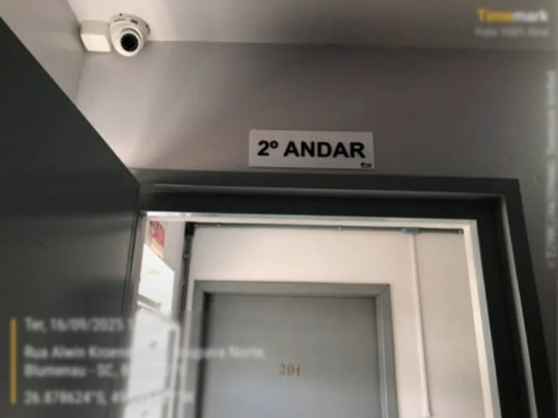Foto 12 de 17: Comercial em leilão em Blumenau - SC, bairro Itoupava Norte — Sala - Blumenau - SC