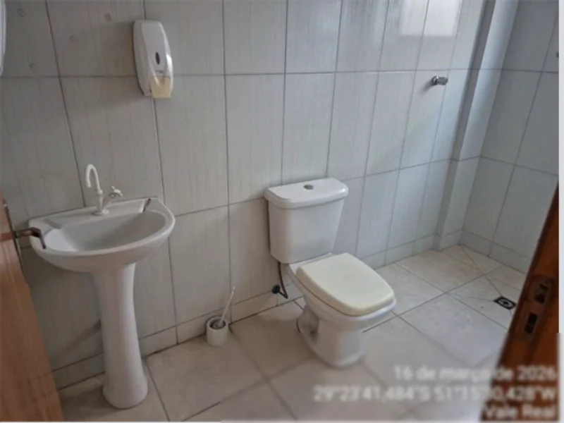 Foto 5 de 15: Comercial em leilão em Vale Real - RS, bairro Centro — Galpão - Vale Real - RS