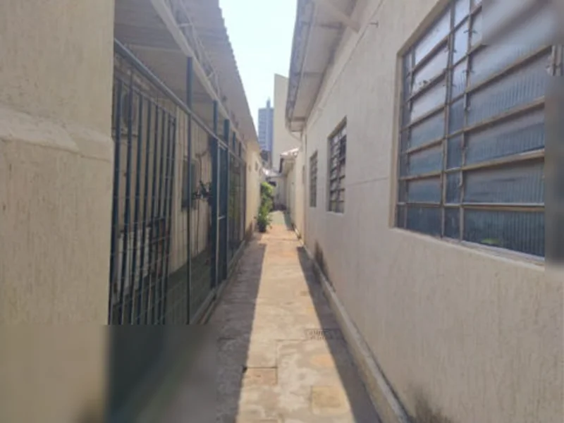 Foto 1 de 14: Casa em leilão em Campo Grande - MS, bairro Centro — Casa - Campo Grande - MS