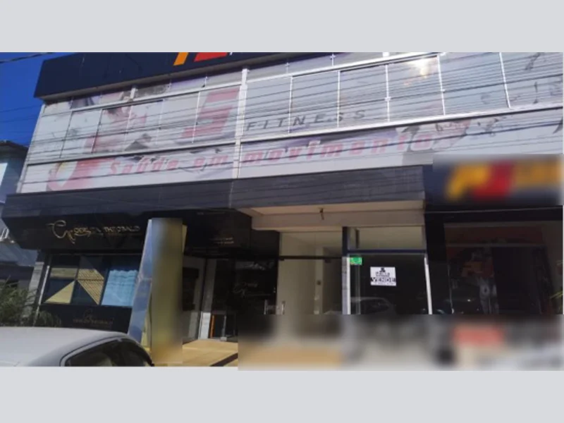 Comercial em leilão em Cerro Largo - RS, bairro Centro — Prédio - Cerro Largo - RS