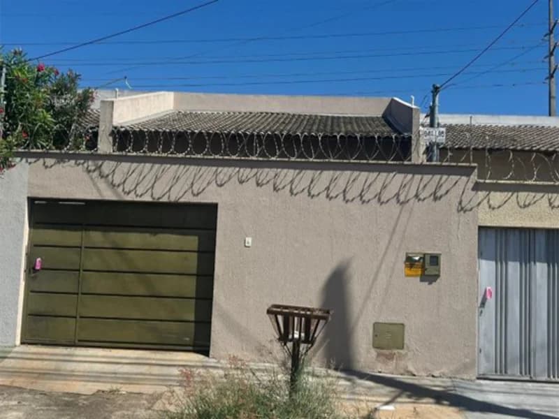 Foto 4 de 10: Casa em leilão em Aparecida De Goiânia - GO, bairro Pontal Sul - Acréscimo — Casa - Aparecida de Goiânia - GO