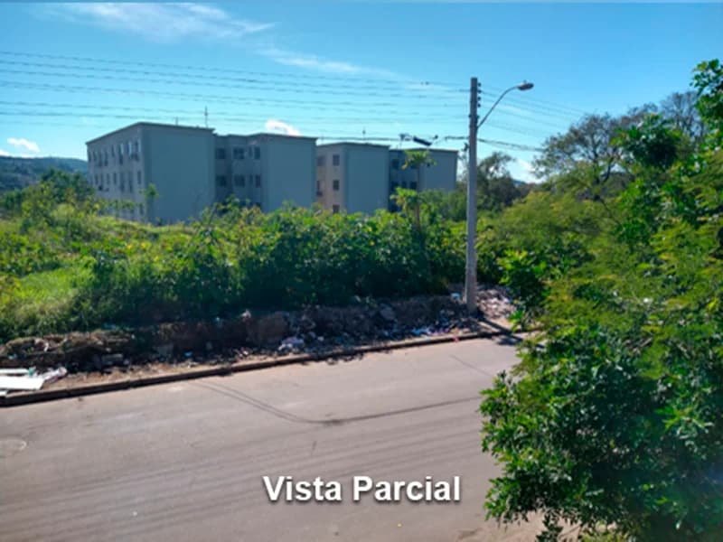 Foto 2 de 3: Terreno em leilão em Porto Alegre - RS, bairro Cavalhada — Terreno - Porto Alegre - RS