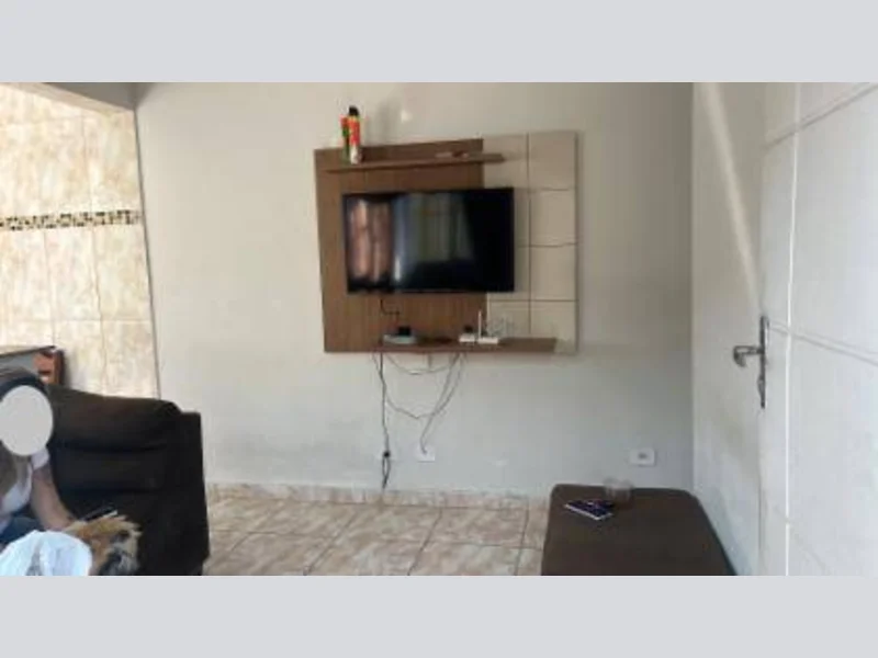 Foto 1 de 12: Casa em leilão em Mongaguá - SP, bairro Vila Atlântica — Casa - Mongaguá - SP