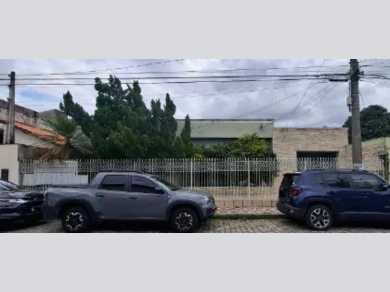 Foto 2 de 8: Casa em leilão em Lorena - SP, bairro Centro — Casa - Lorena - SP