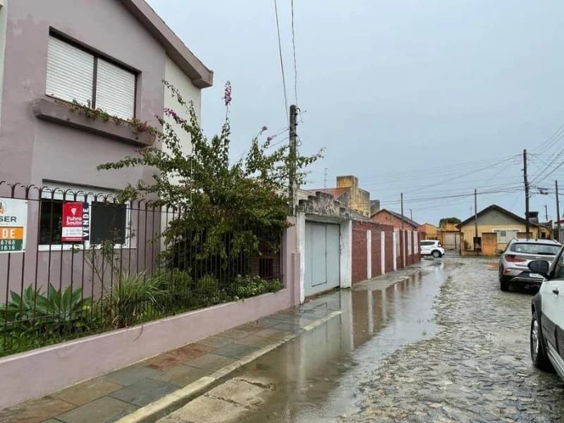 Foto 1 de 24: Casa em leilão em Pelotas - RS, bairro Três Vendas — Casa - Pelotas - RS