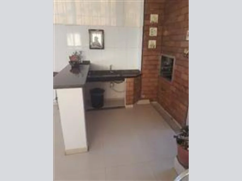 Foto 56 de 62: Casa em leilão em Colniza - MT, bairro Garça Ii — Casa - Colniza - MT