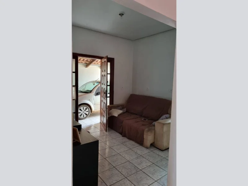 Foto 14 de 31: Casa em leilão em Iporá - GO, bairro São José — Casa - Iporá - GO