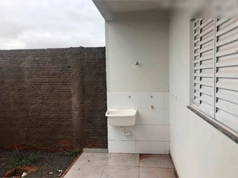 Foto 5 de 10: Casa em leilão em Sarandi - PR, bairro Jardim França — Casa - Sarandi - PR