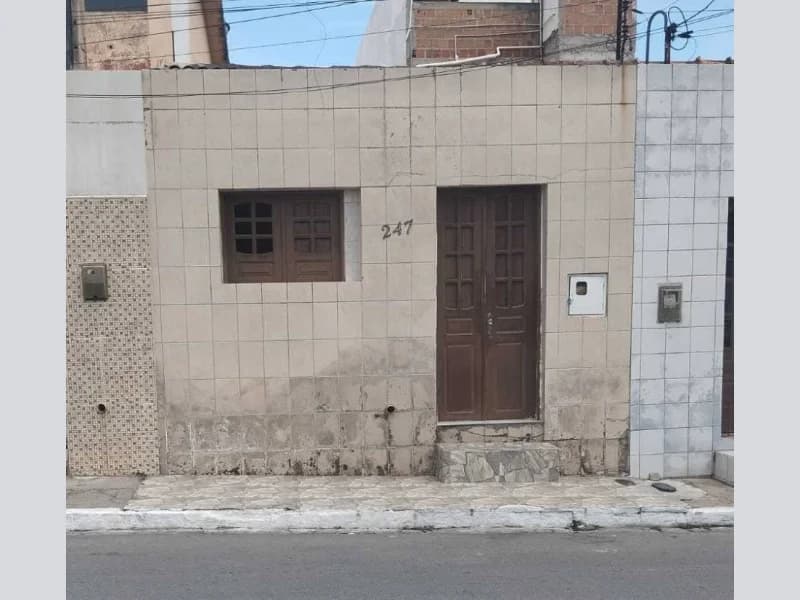 Foto 31 de 31: Casa em leilão em Bezerros - PE, bairro São Sebastião — Casa - Bezerros - PE