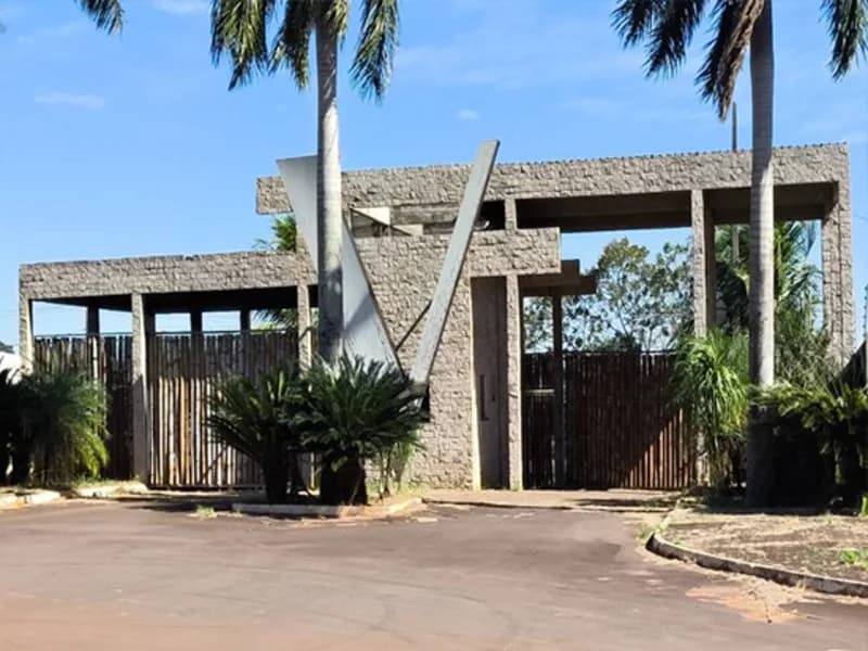 Foto 1 de 22: Terreno em leilão em Pérola - PR — Loteamento - Pérola - PR