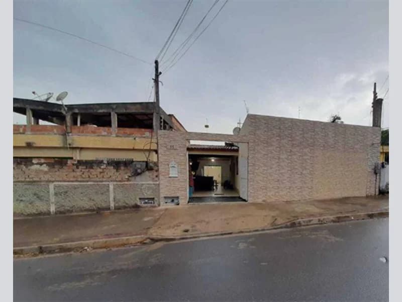 Foto 2 de 37: Casa em leilão em Campos Dos Goytacazes - RJ, bairro Parque Guarus — Casa - Campos Dos Goytacazes - RJ