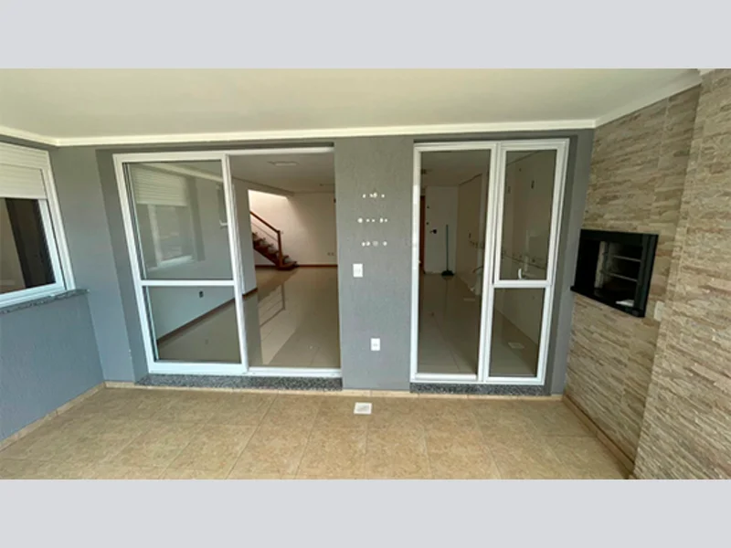 Foto 10 de 12: Apartamento em leilão em Torres - RS, bairro Praia Grande — Apartamento - Torres - RS