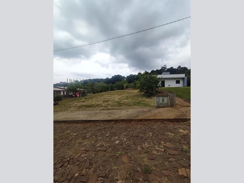 Foto 3 de 5: Terreno em leilão em Frederico Westphalen - RS, bairro Faguense — Terreno - Frederico Westphalen - RS