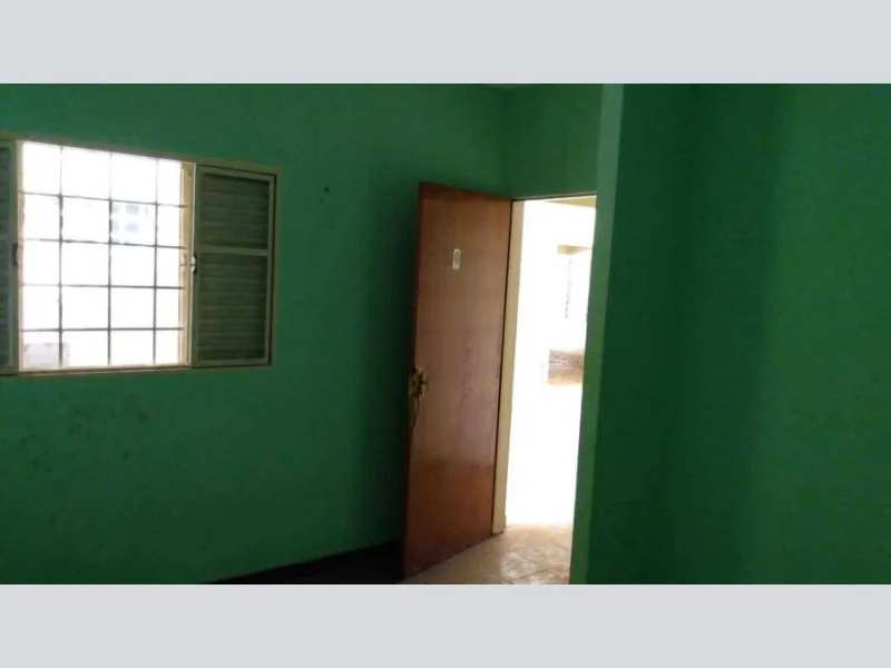 Foto 1 de 27: Casa em leilão em Uberaba - MG — Casa - Uberaba - MG