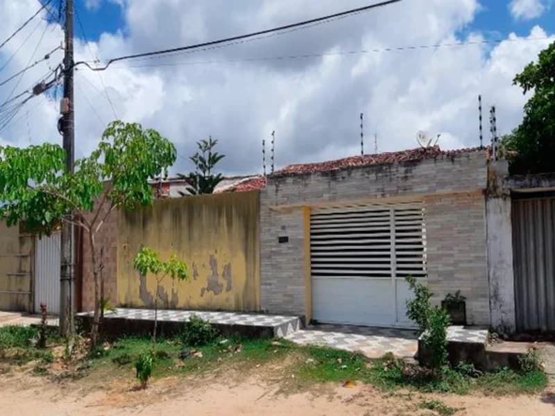 Foto 1 de 5: Casa em leilão em Natal - RN, bairro Planalto — Casa - Natal - RN