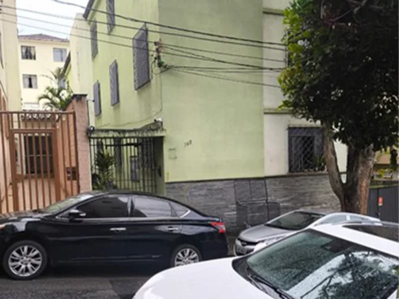 Foto 1 de 7: Apartamento em leilão em Belo Horizonte - MG, bairro Santo Antônio — Apartamento - Belo Horizonte - MG