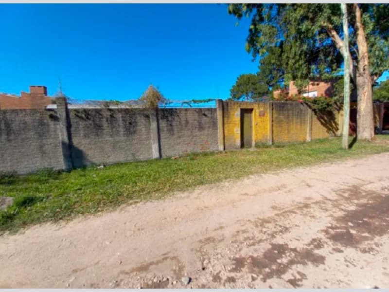 Foto 2 de 8: Terreno em leilão em Pelotas - RS, bairro Laranjal — Terreno - Pelotas - RS