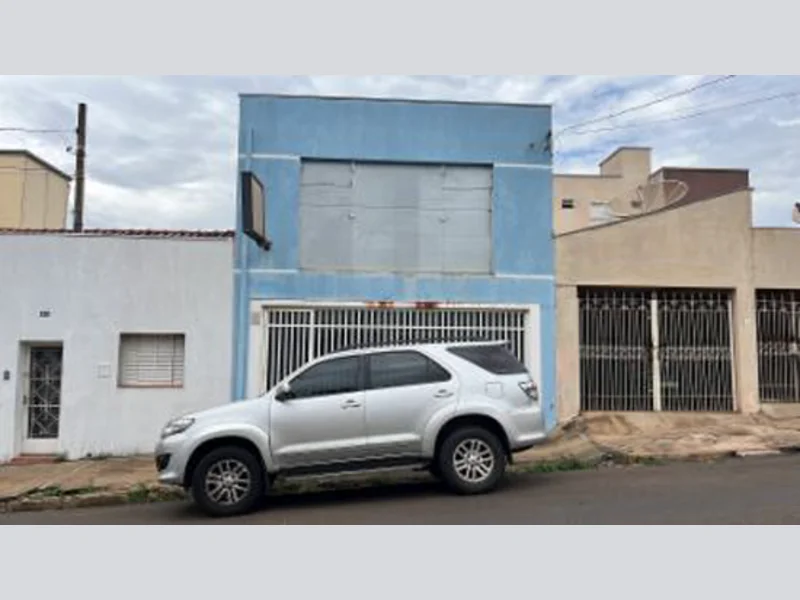 Foto 2 de 2: Comercial em leilão em São Carlos - SP, bairro Centro — Prédio Comercial - São Carlos - SP