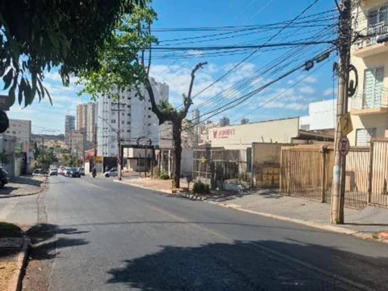 Foto 8 de 8: Casa em leilão em Goiânia - GO, bairro Setor Sul — Casa - Goiânia - GO