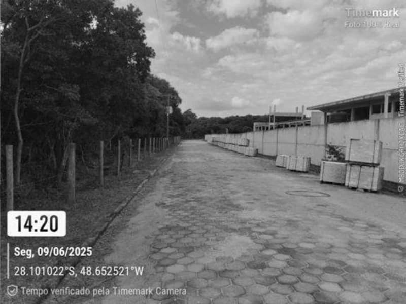 Foto 1 de 14: Terreno em leilão em Garopaba - SC — Terreno - Garopaba - SC