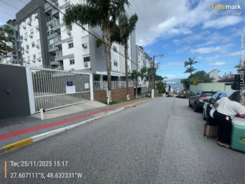 Foto 8 de 50: Casa em leilão em São José - SC, bairro Praia Comprida — Casa - São José - SC
