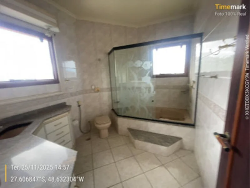 Foto 16 de 50: Casa em leilão em São José - SC, bairro Praia Comprida — Casa - São José - SC