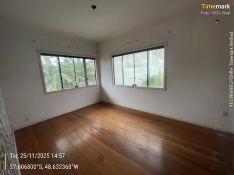 Foto 28 de 50: Casa em leilão em São José - SC, bairro Praia Comprida — Casa - São José - SC