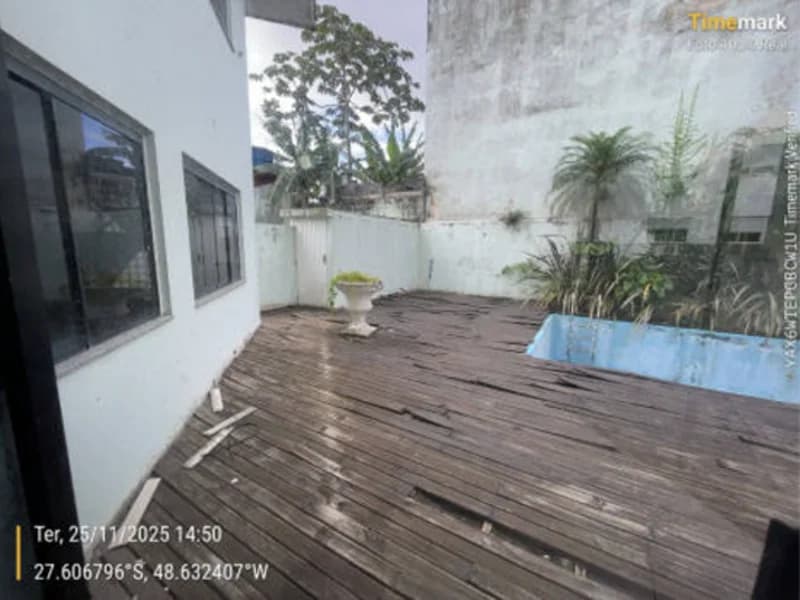 Foto 35 de 50: Casa em leilão em São José - SC, bairro Praia Comprida — Casa - São José - SC