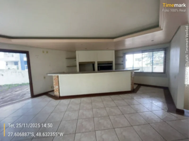 Foto 42 de 50: Casa em leilão em São José - SC, bairro Praia Comprida — Casa - São José - SC