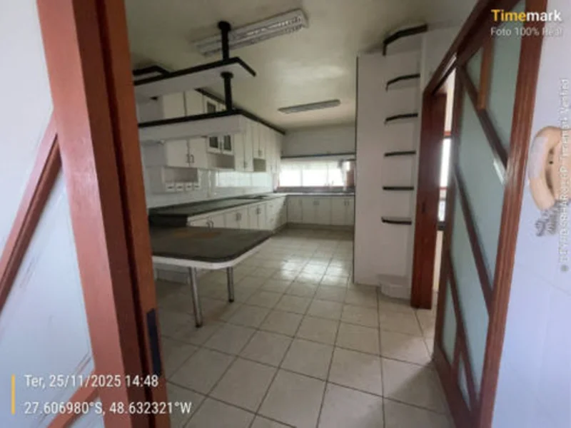 Foto 45 de 50: Casa em leilão em São José - SC, bairro Praia Comprida — Casa - São José - SC