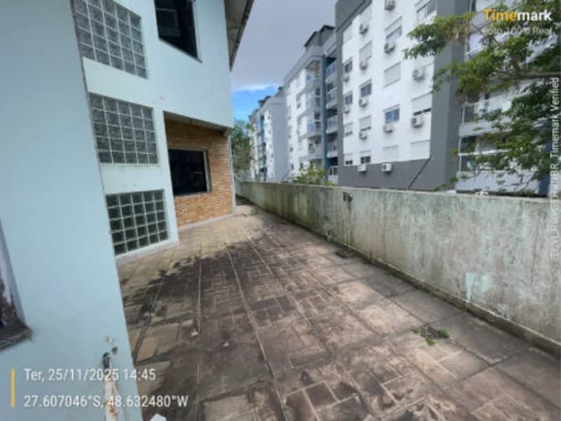 Foto 46 de 50: Casa em leilão em São José - SC, bairro Praia Comprida — Casa - São José - SC