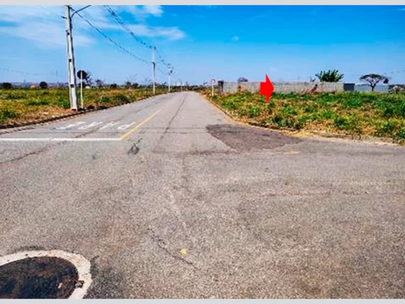 Foto 1 de 6: Terreno em leilão em Rondonópolis - MT, bairro Jardim Vitória Ruaégia — Terreno - Rondonópolis - MT
