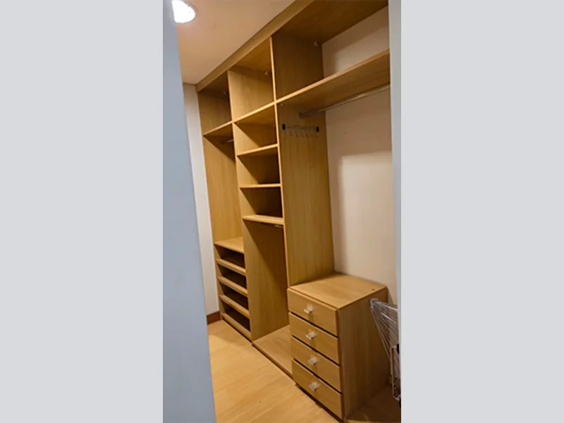 Foto 17 de 21: Apartamento em leilão em Porto Alegre - RS, bairro Moinhos de Vento — Apartamento e Vaga de Garagem - Porto Alegre - RS