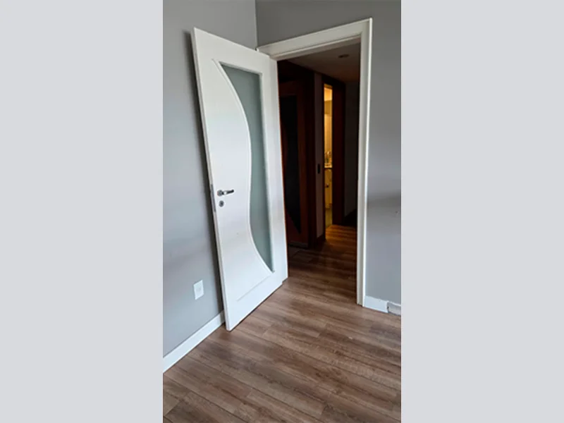 Foto 8 de 21: Apartamento em leilão em Porto Alegre - RS, bairro Moinhos de Vento — Apartamento e Vaga de Garagem - Porto Alegre - RS