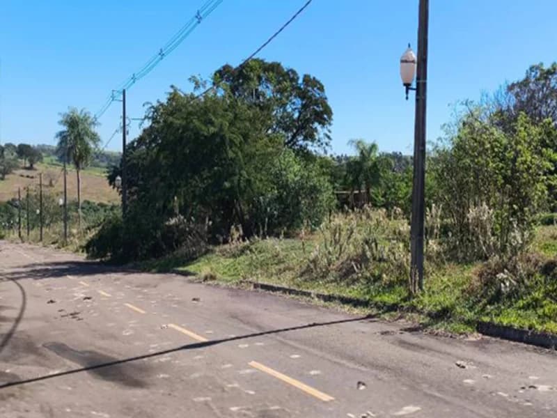 Foto 1 de 11: Terreno em leilão em Pérola - PR — Loteamento - Pérola - PR
