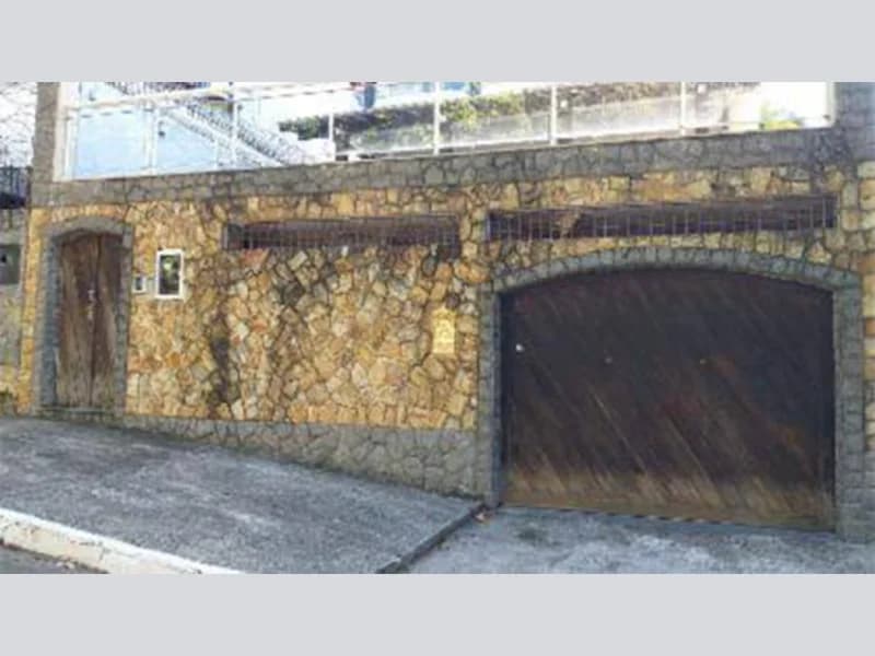 Foto 2 de 9: Casa em leilão em Rio De Janeiro - RJ, bairro Vila Valqueire — Casa - Rio de Janeiro - RJ